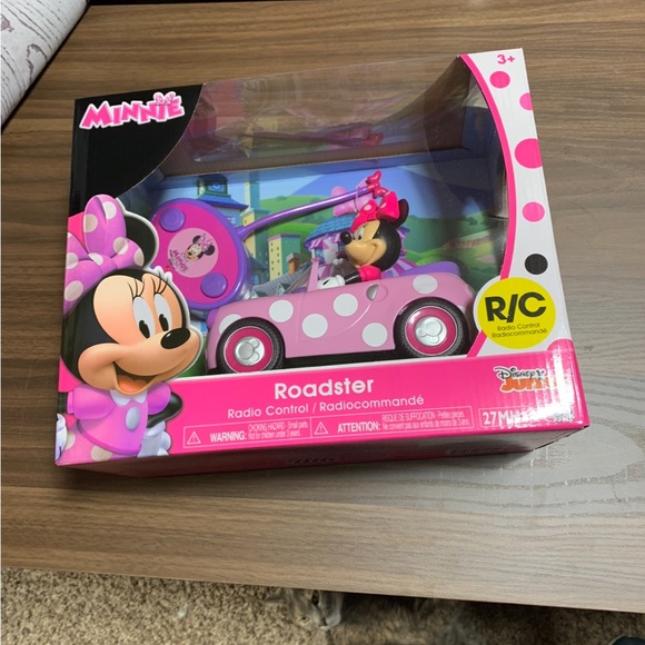 Disney Toys Disney Junior Minnie Mouse Remote Controlled Car Poshmark